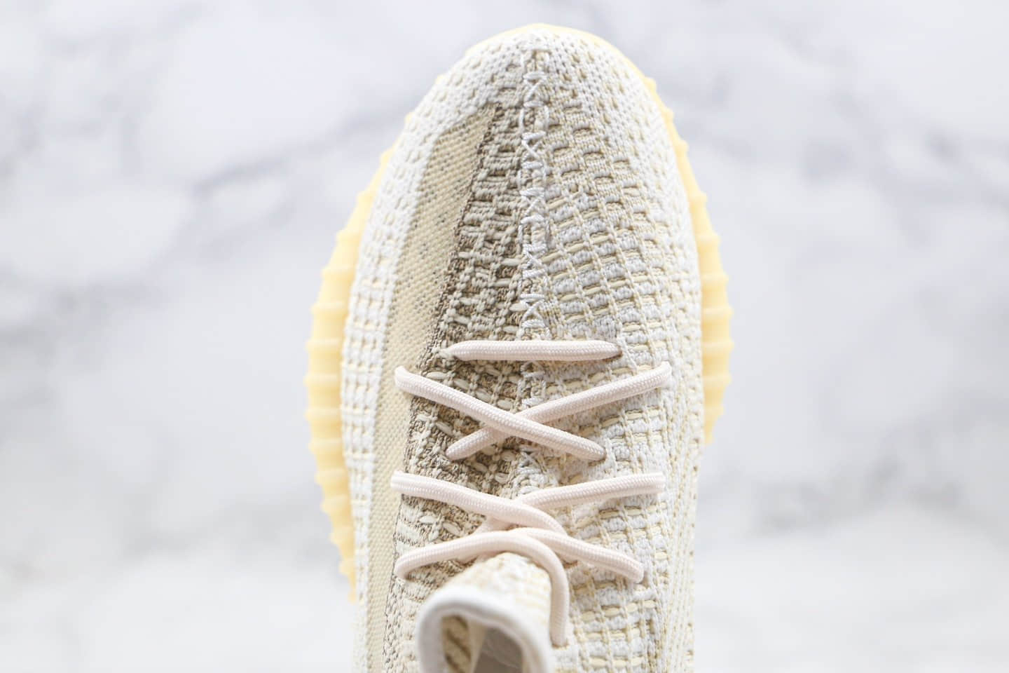 阿迪达斯Adidas Yeezy 350 V2 “Abez”公司级版本椰子350V2新氧化天使奶油淡黄色原织面 货号:FZ5246