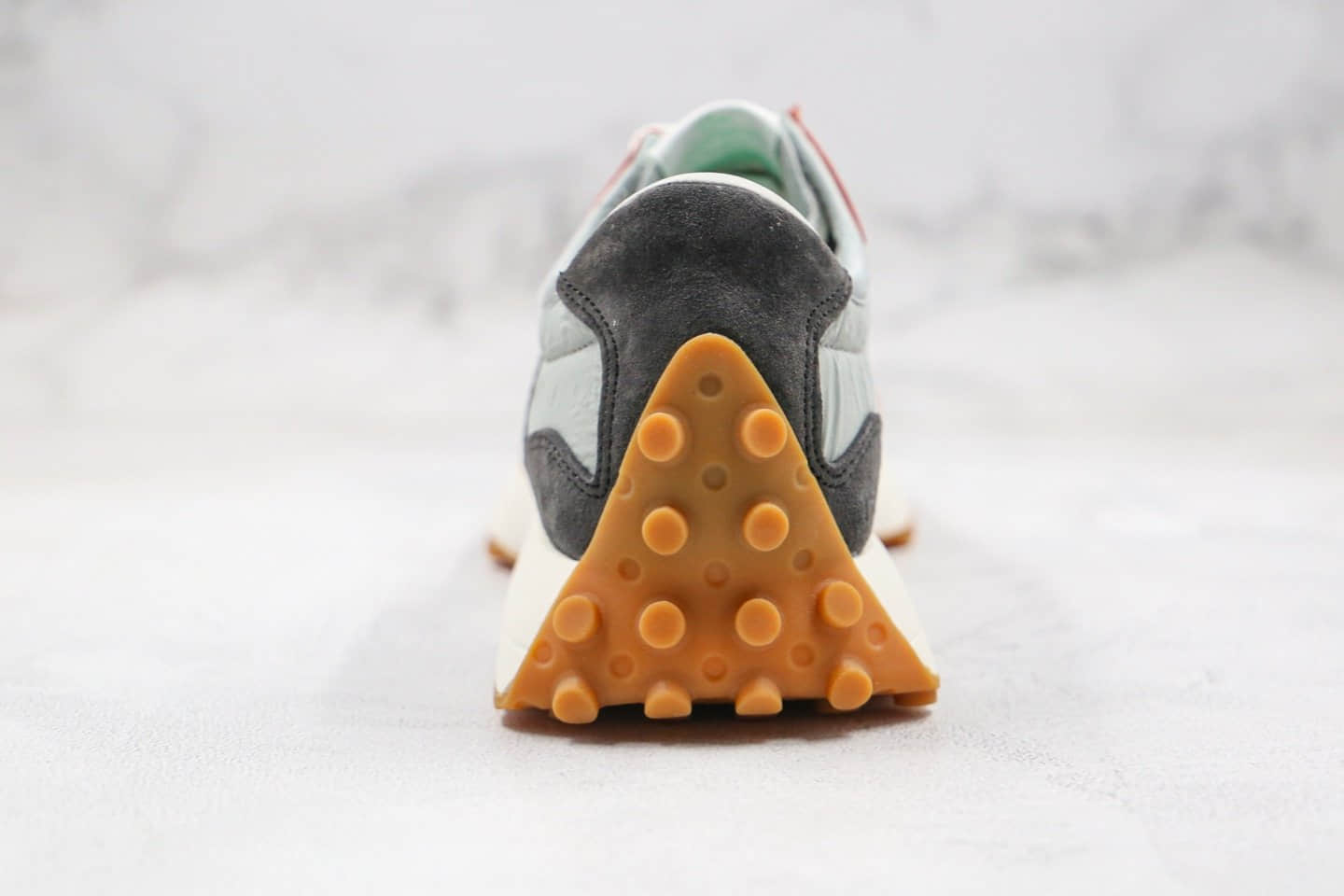 新百伦New Balance 327纯原版本复古慢跑鞋NB327灰棕黑色原档案数据开发区别市面通货版本 货号:WS327JC1