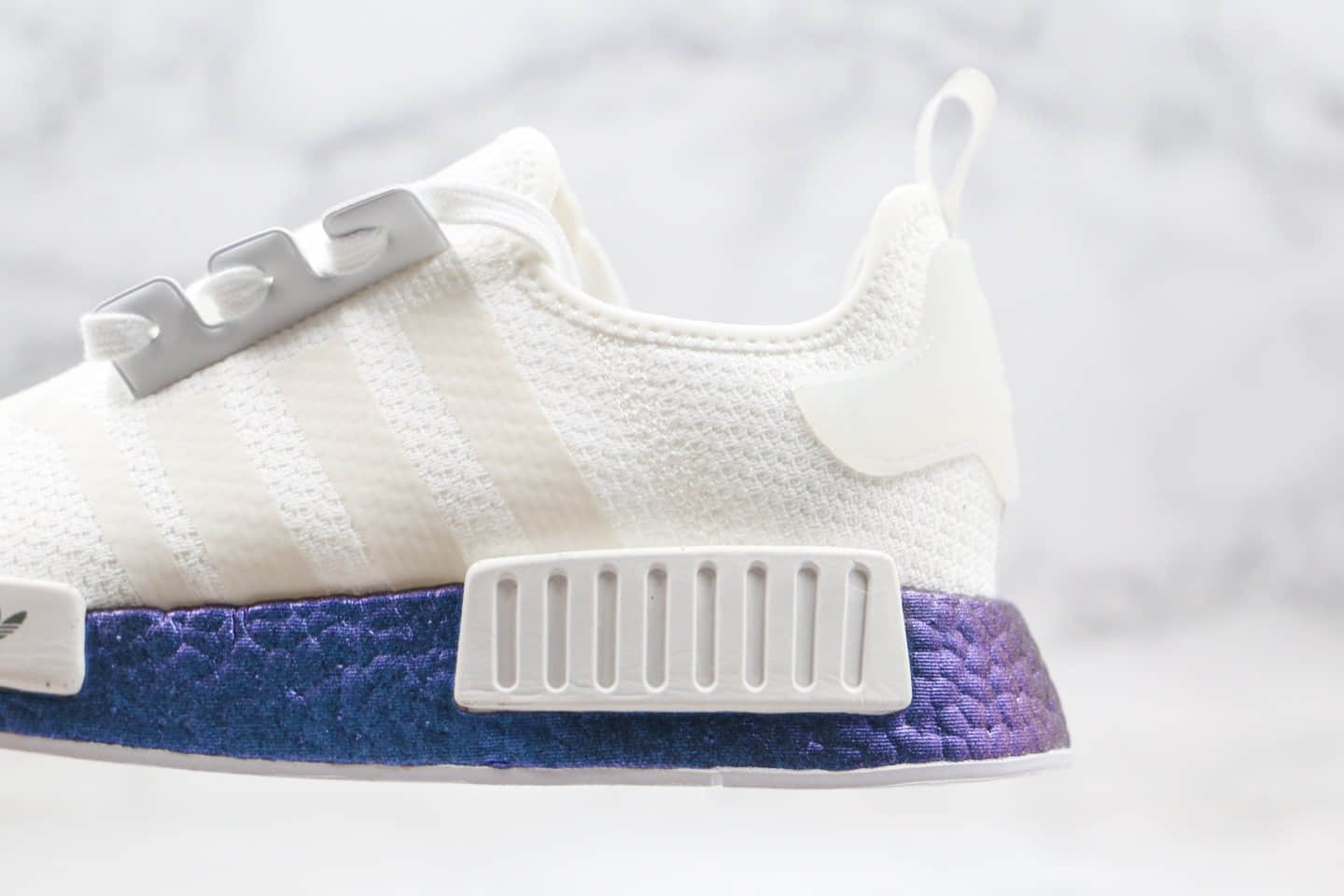 阿迪达斯Adidas NMD_R1纯原版本爆米花跑鞋炫彩白蓝紫色原鞋开模一比一打造 货号:FV5344