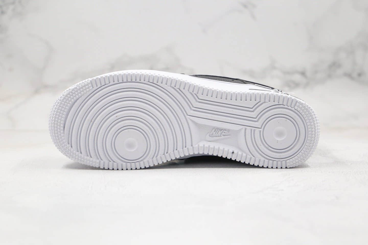 耐克Nike Air Force 1 Low Double Air纯原版本低帮空军一号黑色串标内置气垫原盒原标 货号：CJ1379-001