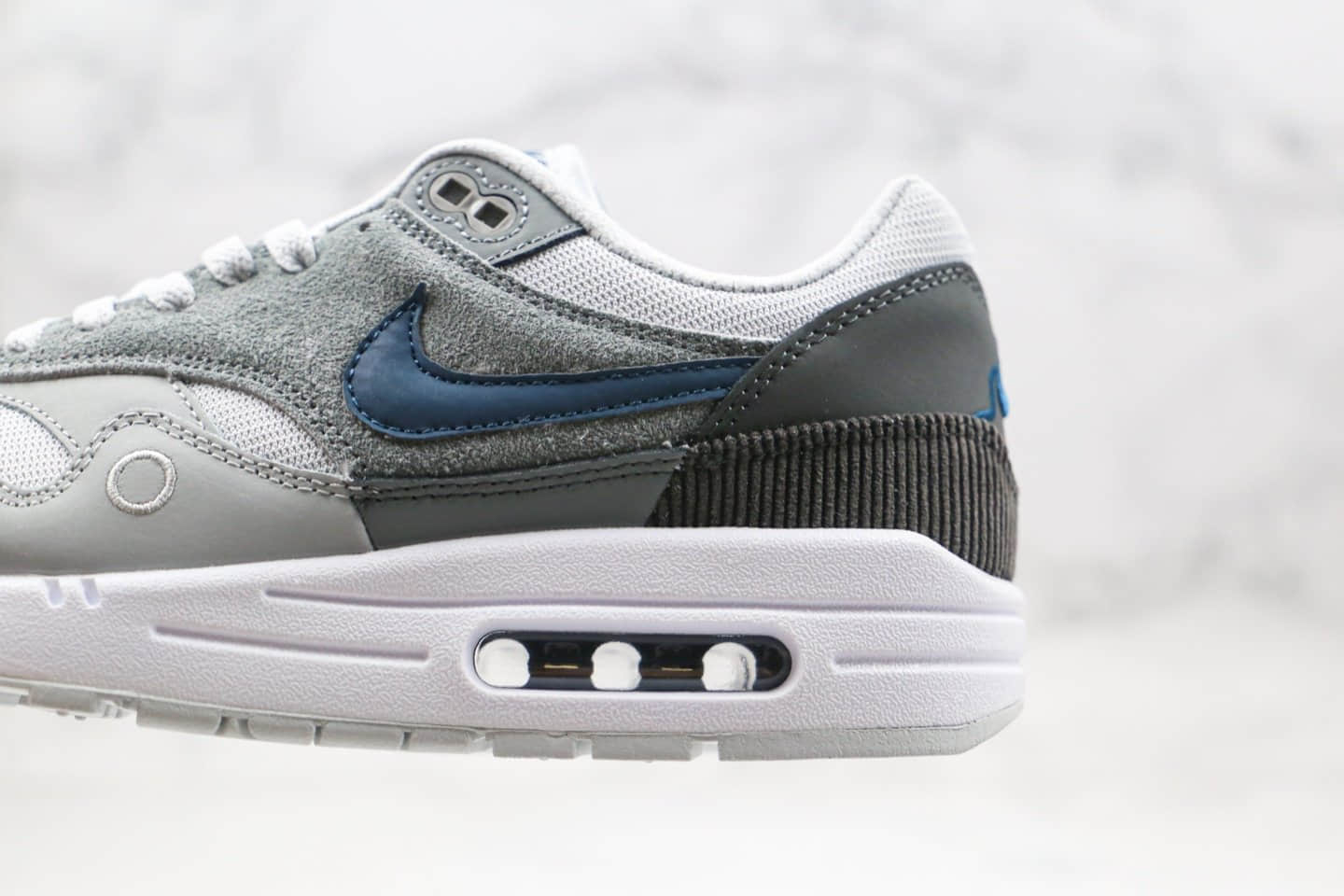 耐克Nike Air Max 1纯原版本气垫鞋烟灰色伦敦版阿姆斯特丹联名款内置气垫原档案数据开发 货号:CV1639-001