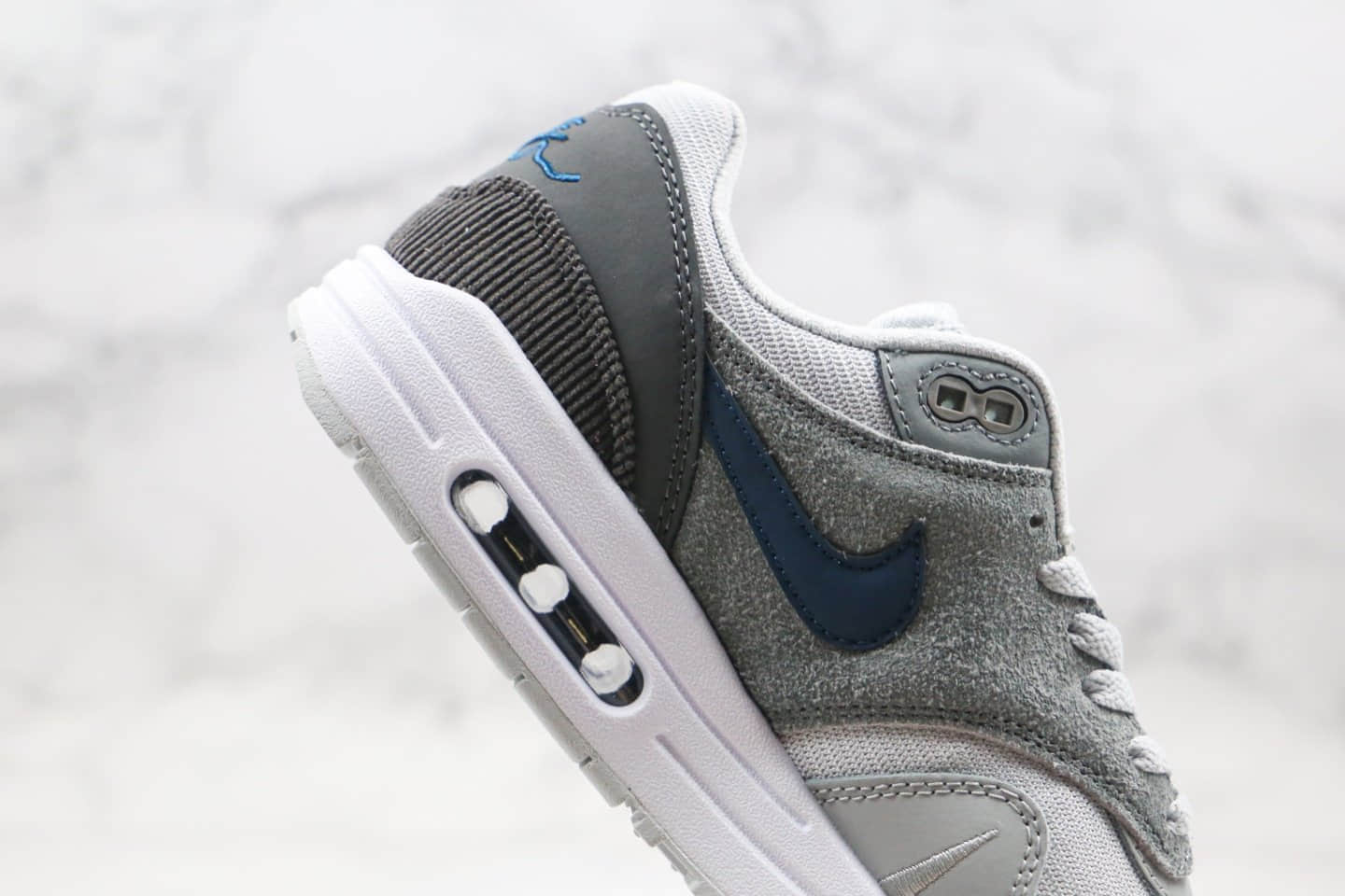 耐克Nike Air Max 1纯原版本气垫鞋烟灰色伦敦版阿姆斯特丹联名款内置气垫原档案数据开发 货号:CV1639-001