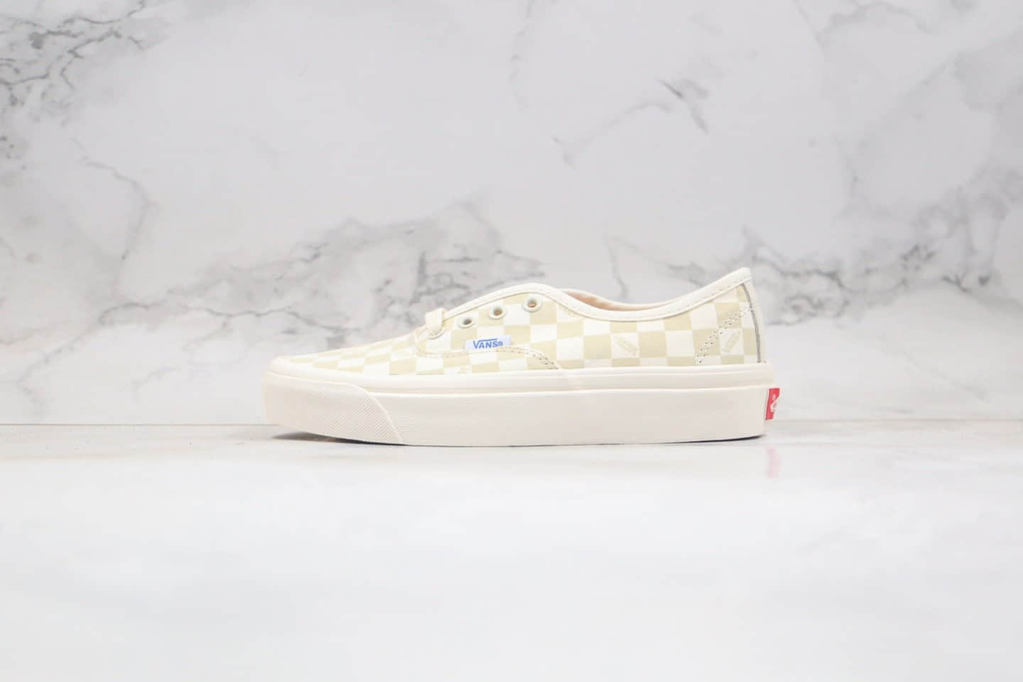 万斯Vans Vault OG Authentic公司级版本棋盘格米白色原档案开发 货号 :VN000UDDU9K