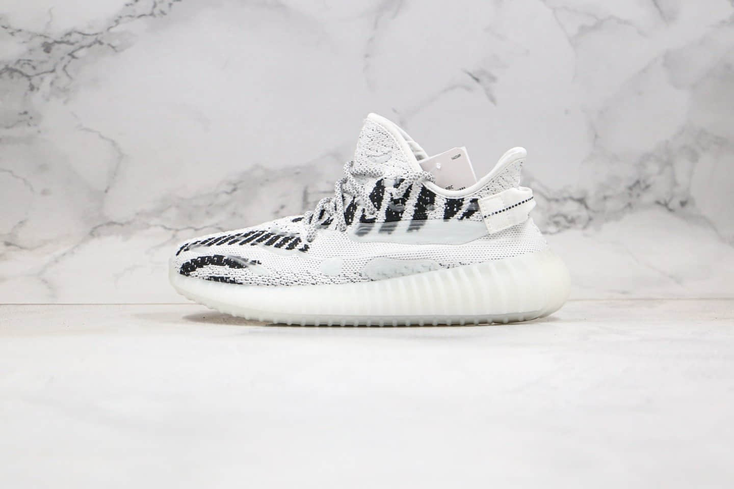 阿迪达斯Adidas Yeezy 350 V3 white water drop纯原版本椰子350V3新斑马水滴夜光天使内置真爆米花缓震大底 货号:FC9212