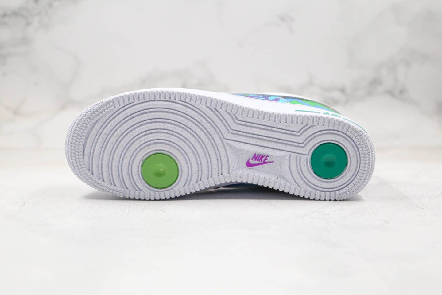 耐克Ruohan Wang x Nike Air Force 1 Low(2020)纯原版本插画师联名款自然循环彩绘涂鸦配色低帮空军一号内置气垫原盒原标 货号:CZ3990-900