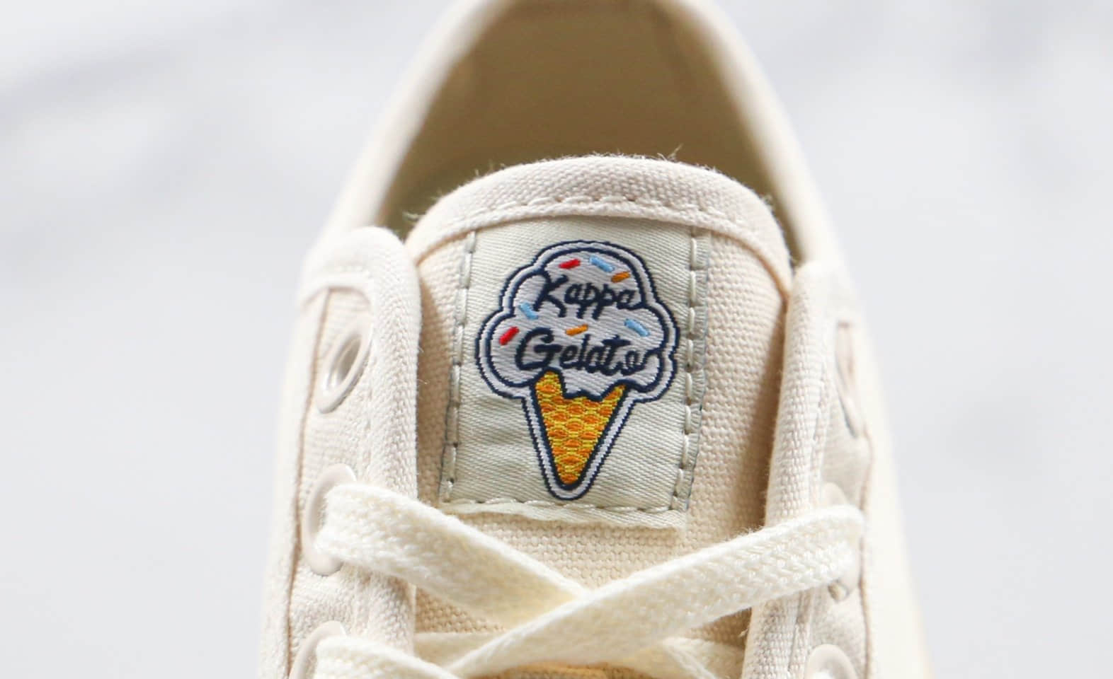 卡帕Kappa Banda纯原版本黄子韬同款低帮冰淇淋米白色饼干鞋原鞋开模一比一打造 货号:K0AW5VS18