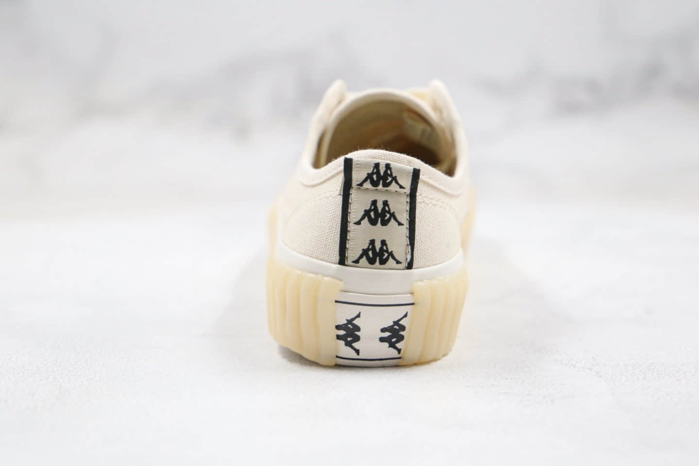 卡帕Kappa Banda纯原版本黄子韬同款低帮冰淇淋米白色饼干鞋原鞋开模一比一打造 货号:K0AW5VS18