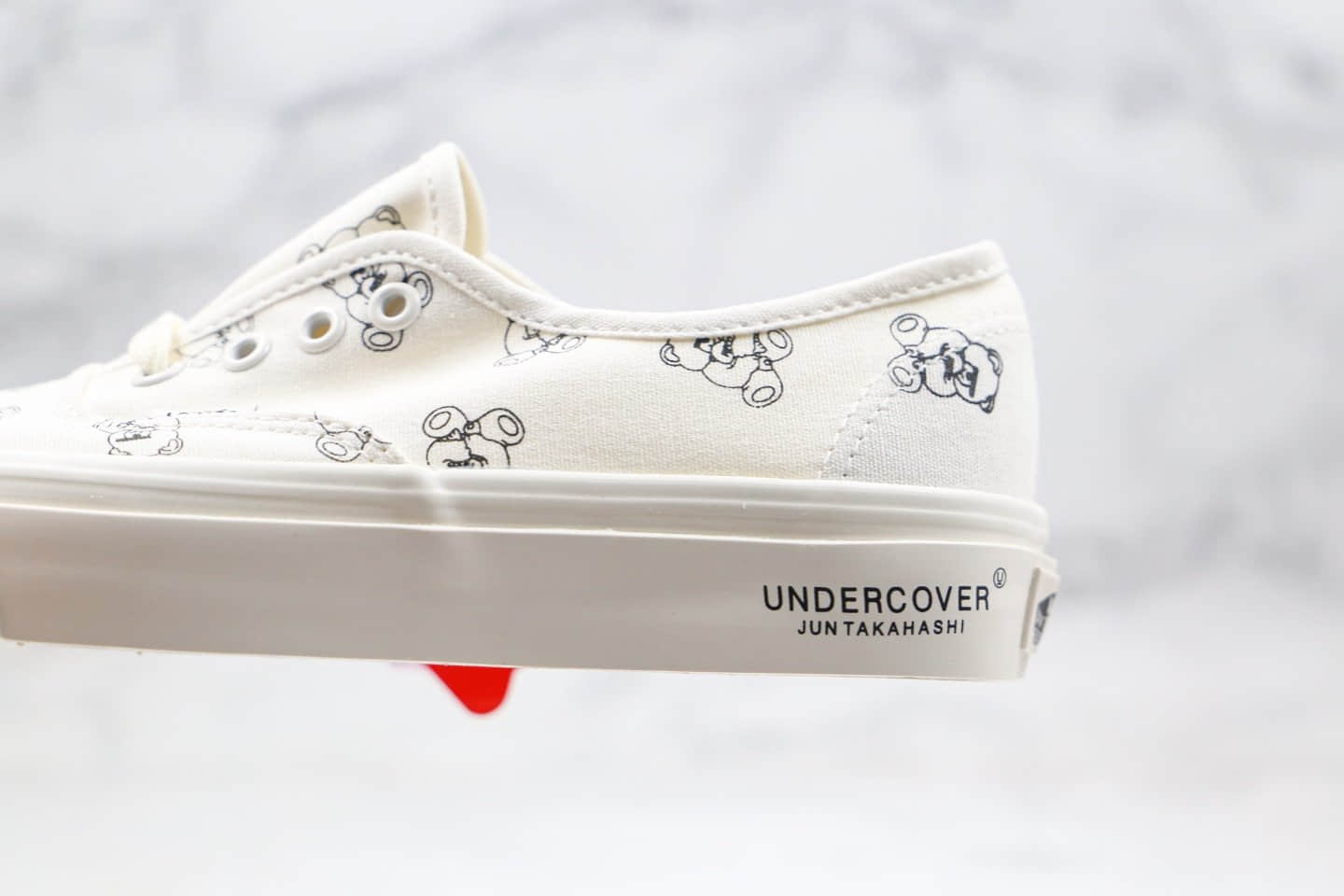 万斯Vans x UNDERCOVER公司级版本联名款高桥盾蒙眼小熊白色印花板鞋日本限定款原厂硫化大底原盒原标
