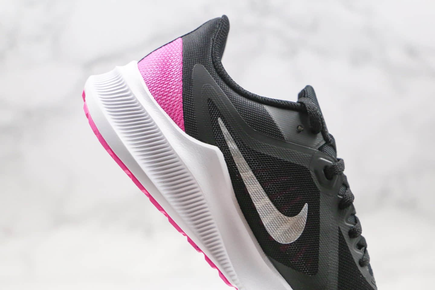 耐克Nike Downshimdter 10纯原版本登月透气慢跑鞋十代黑粉色原盒原标正确缓震大底 货号:CI9984-004
