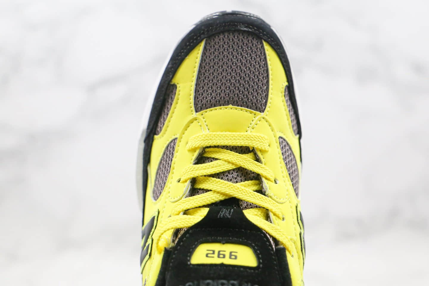 新百伦New Balance Made in USA M992纯原版本美产血统NB992黄色慢跑鞋原盒配件齐全正确鞋面材质 货号:W992FG