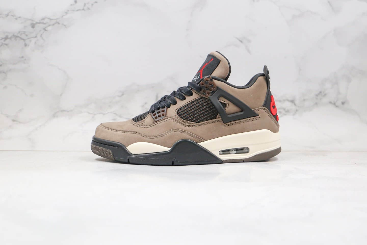 纯原版本AJ4麂皮棕色篮球鞋出货