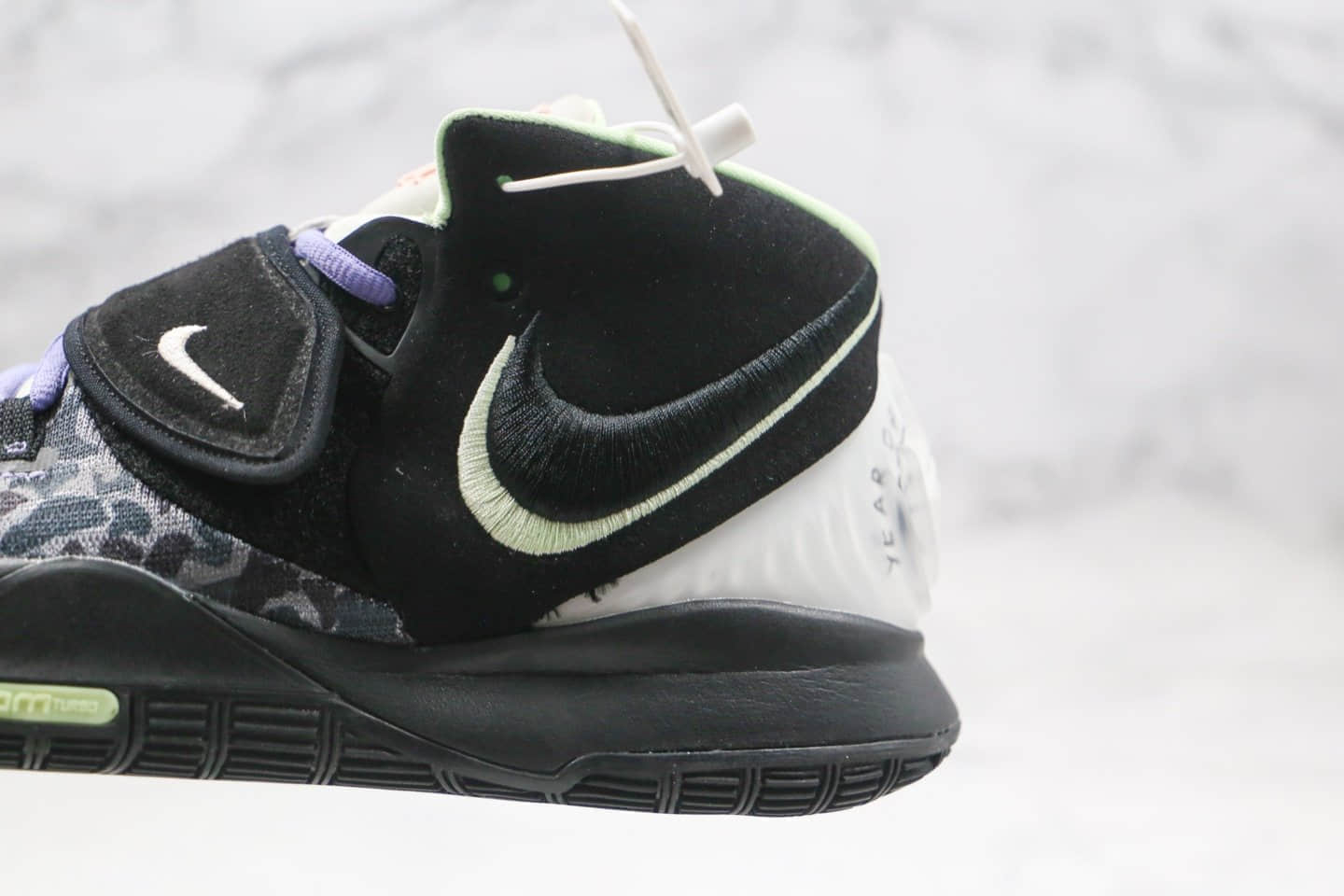 耐克Nike Kyrie 6 Asia纯原版本欧文6代欧洲限定黑迷彩色篮球鞋内置气垫支持实战 货号:CD5031-001