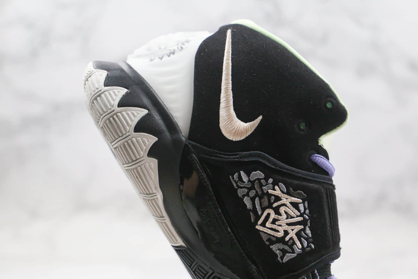 耐克Nike Kyrie 6 Asia纯原版本欧文6代欧洲限定黑迷彩色篮球鞋内置气垫支持实战 货号:CD5031-001