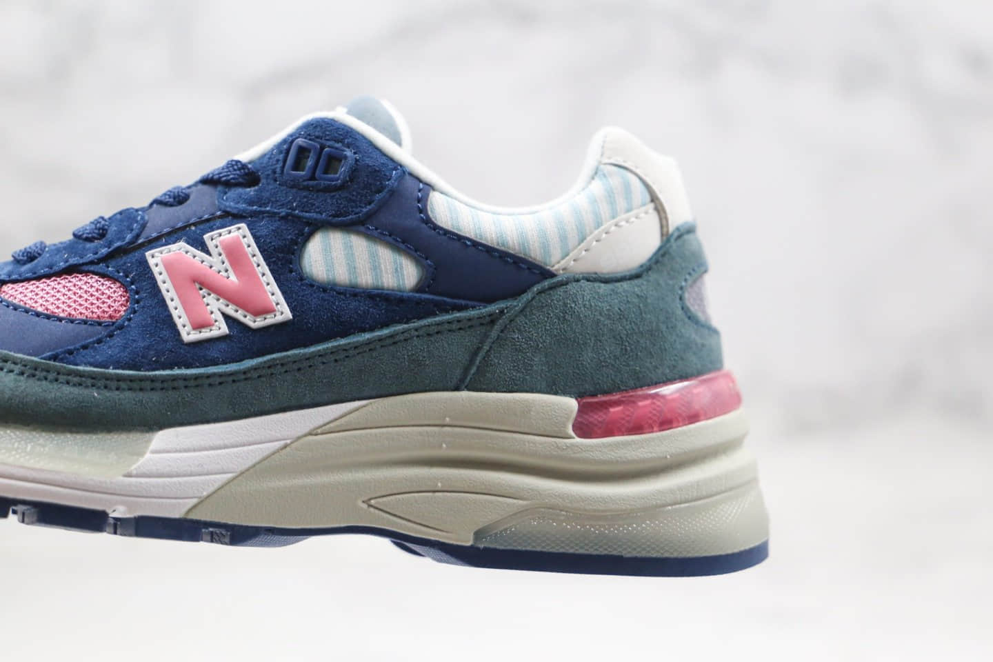 新百伦New Balance Made in USA M992纯原版本美产血统NB992蓝粉色原鞋开模一比一打造 货号:W992NT