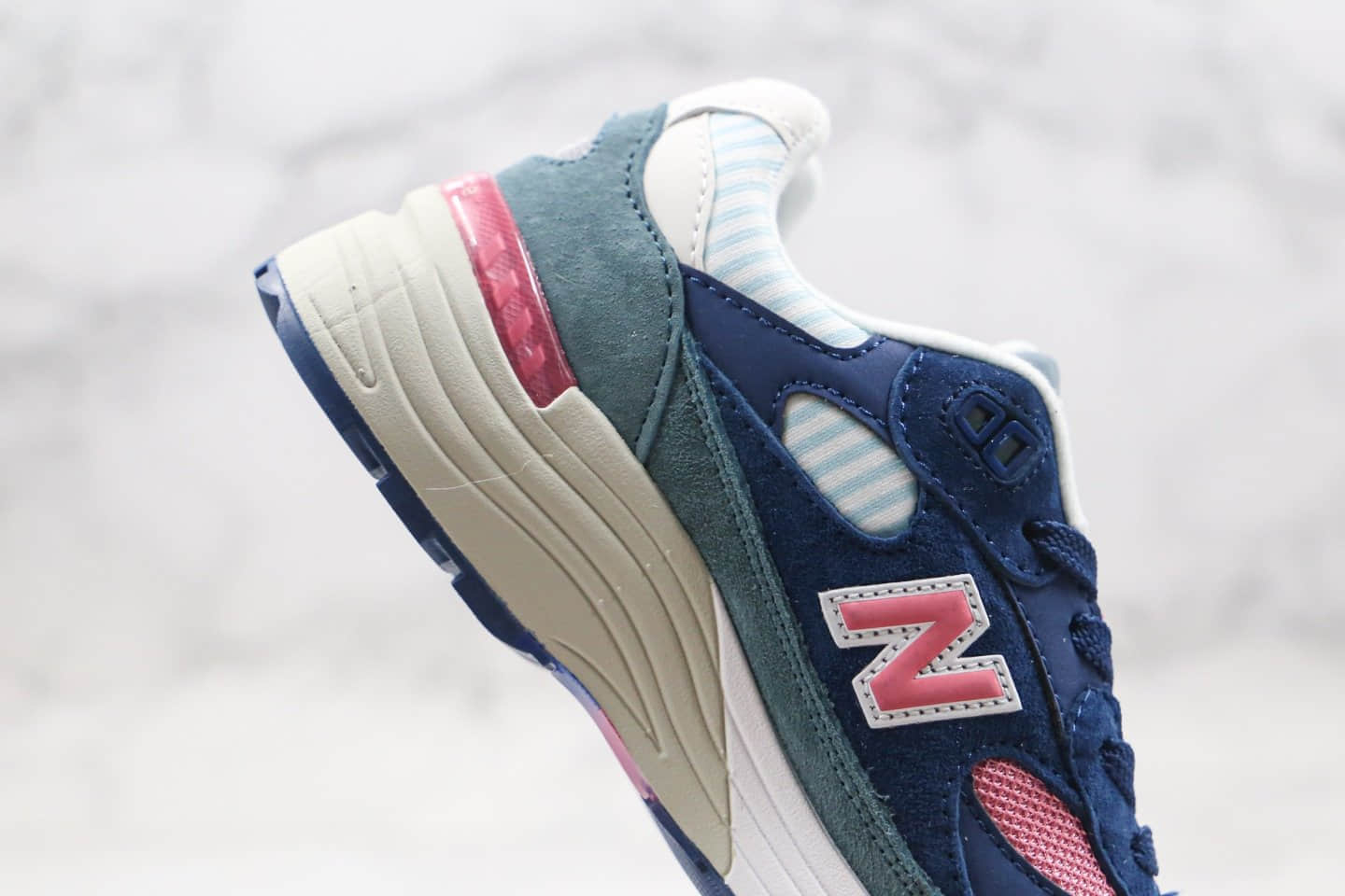 新百伦New Balance Made in USA M992纯原版本美产血统NB992蓝粉色原鞋开模一比一打造 货号:W992NT