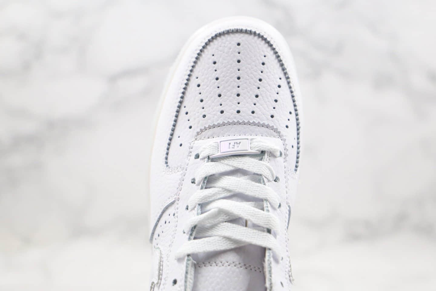 耐克Nike Air Force 1 Betrue纯原版本低帮空军一号果冻底彩虹盒白彩虹尾原盒原标原档案数据开发 货号:CV0258-100