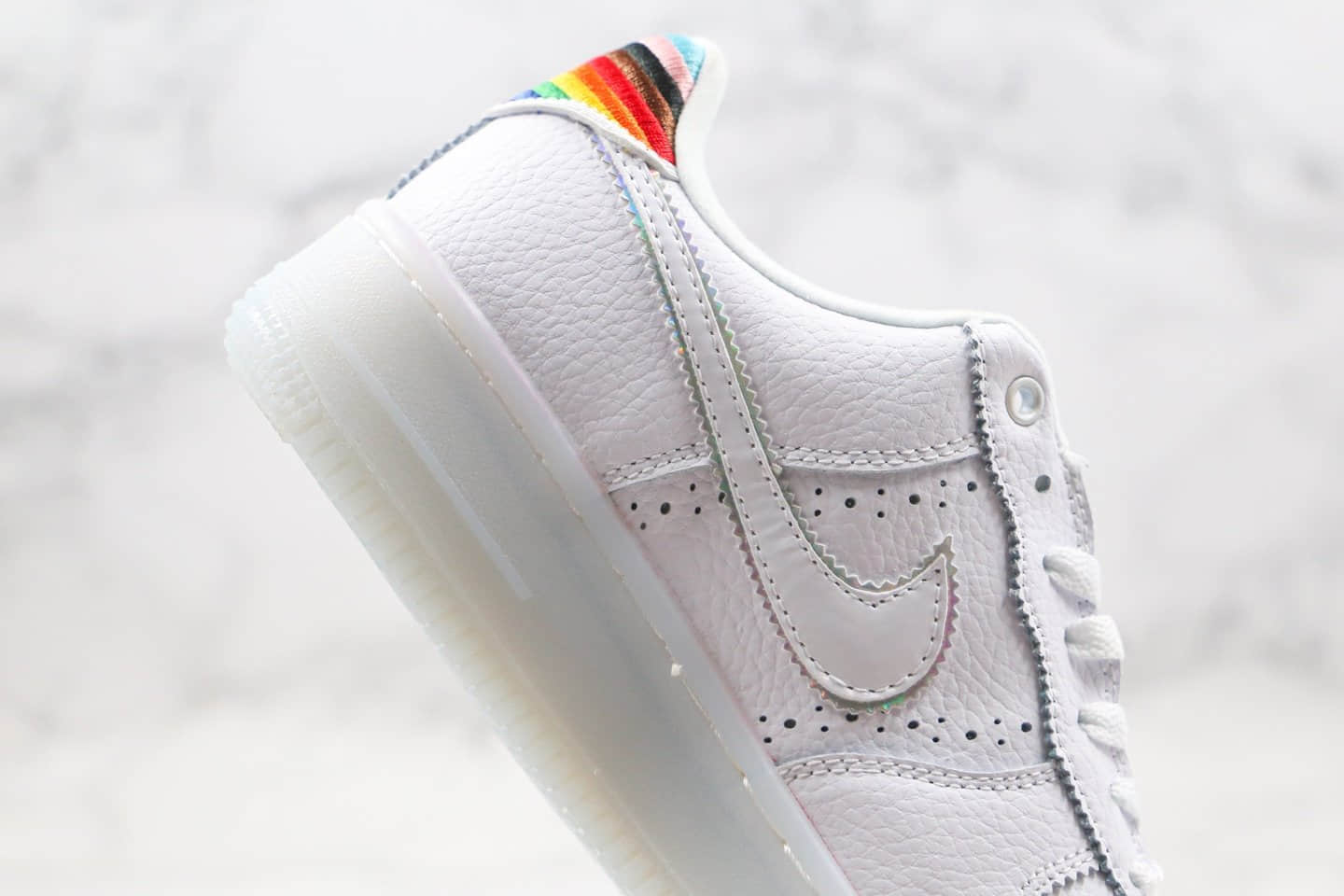 耐克Nike Air Force 1 Betrue纯原版本低帮空军一号果冻底彩虹盒白彩虹尾原盒原标原档案数据开发 货号:CV0258-100