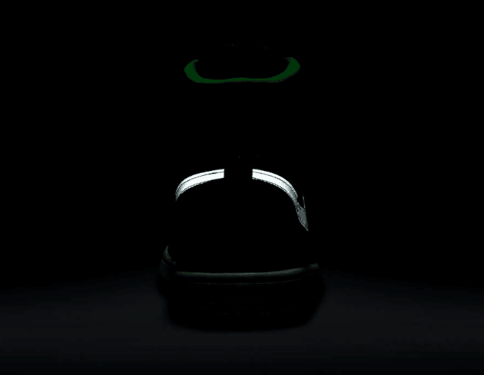 全新黑绿AJ1 Zoom官图释出!酷似13年前的人气Dunk! 货号:CK6637-002