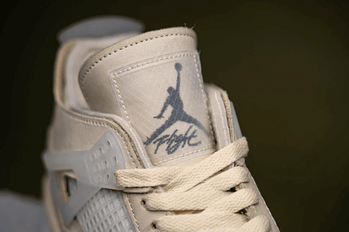 OW x AJ4释出最新上脚图!这些细节别错过! 货号:CV9388-100