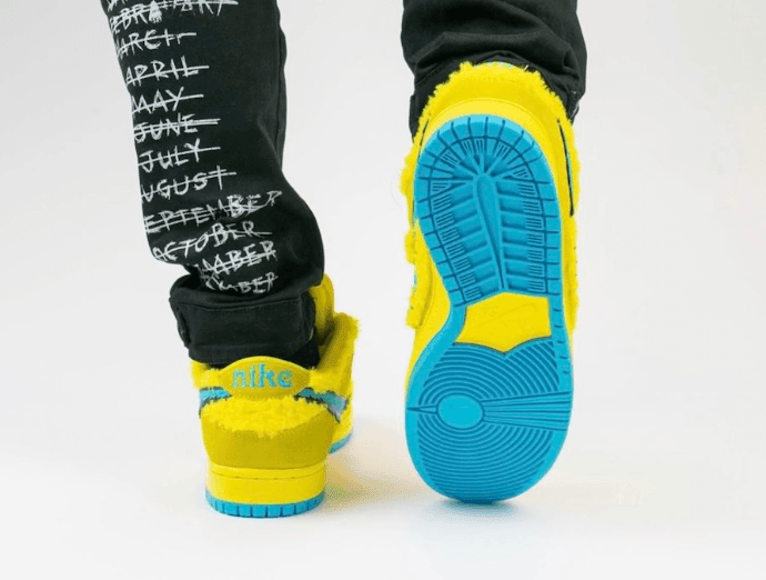 小熊Dunk SB黄色配色上脚图曝光!辨识度超高! 货号:CJ5378-700