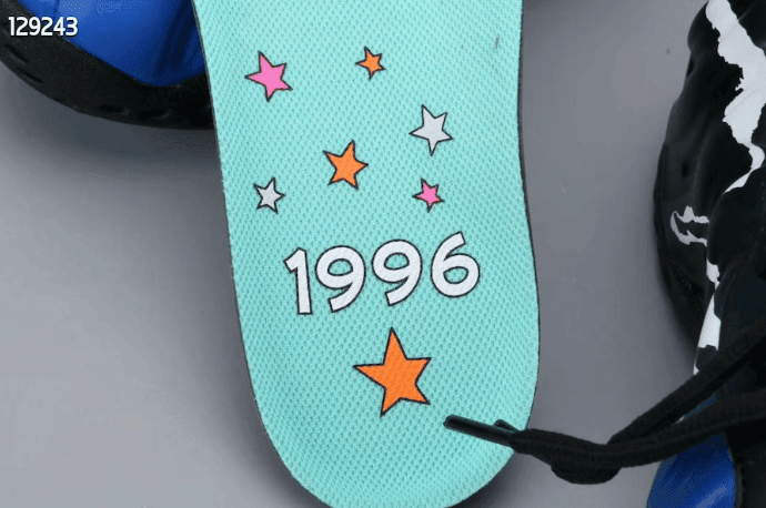 “惊雷喷”最新实物细节图曝光!鞋垫有点反差萌? 货号:CN0055-001