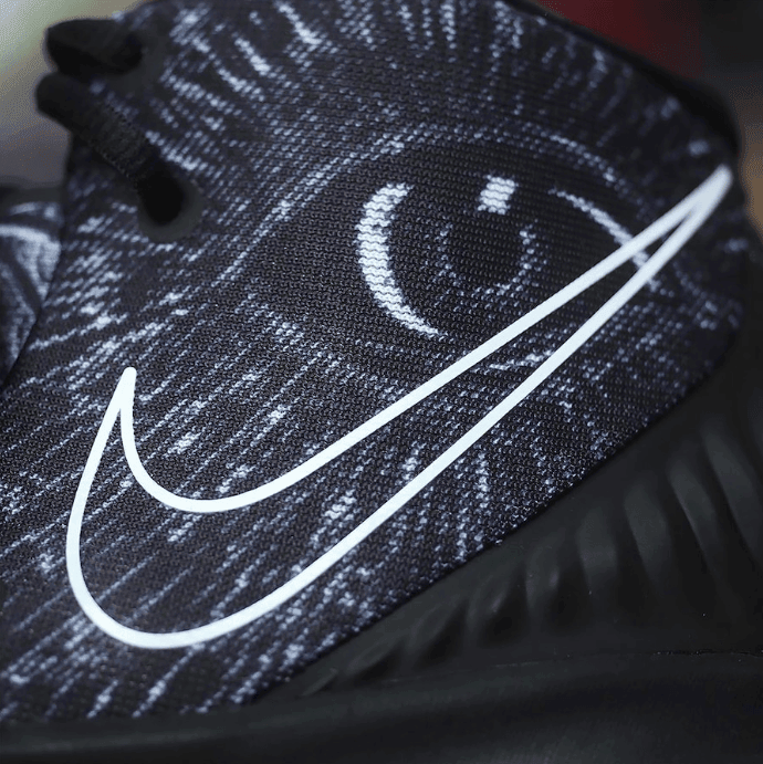 欧文最新合体战靴Nike Kyrie S2 Hybrid!亮点不少!