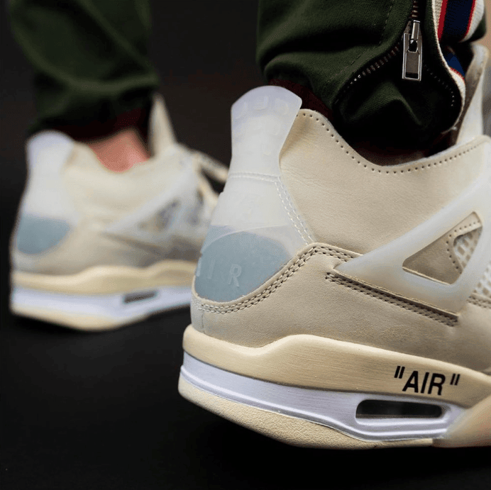 拍卖价 20 万美元的 OW x AJ4上脚美照释出!下月发售! 货号:CV9388-100