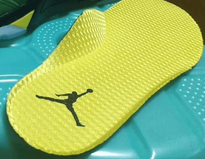 天价俄勒冈 AJ5 PE 市售!实物首度曝光!今年9月发售! 货号:CK6631-307