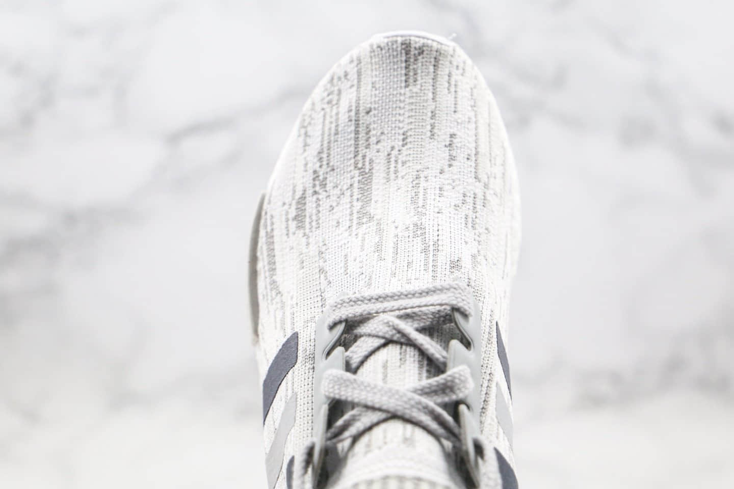 阿迪达斯Adidas NMD R-1纯原版本爆米花跑鞋NMD条纹灰色原盒原标原楦头纸板打造 货号:BY9865