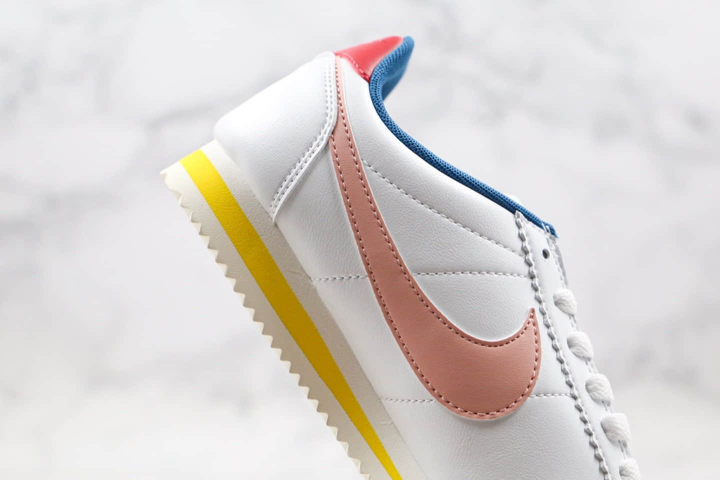 耐克Nike Classic Cortez纯原版本阿甘系列复古跑鞋白粉蓝色原楦头纸板打造原盒原标 货号:807471-114