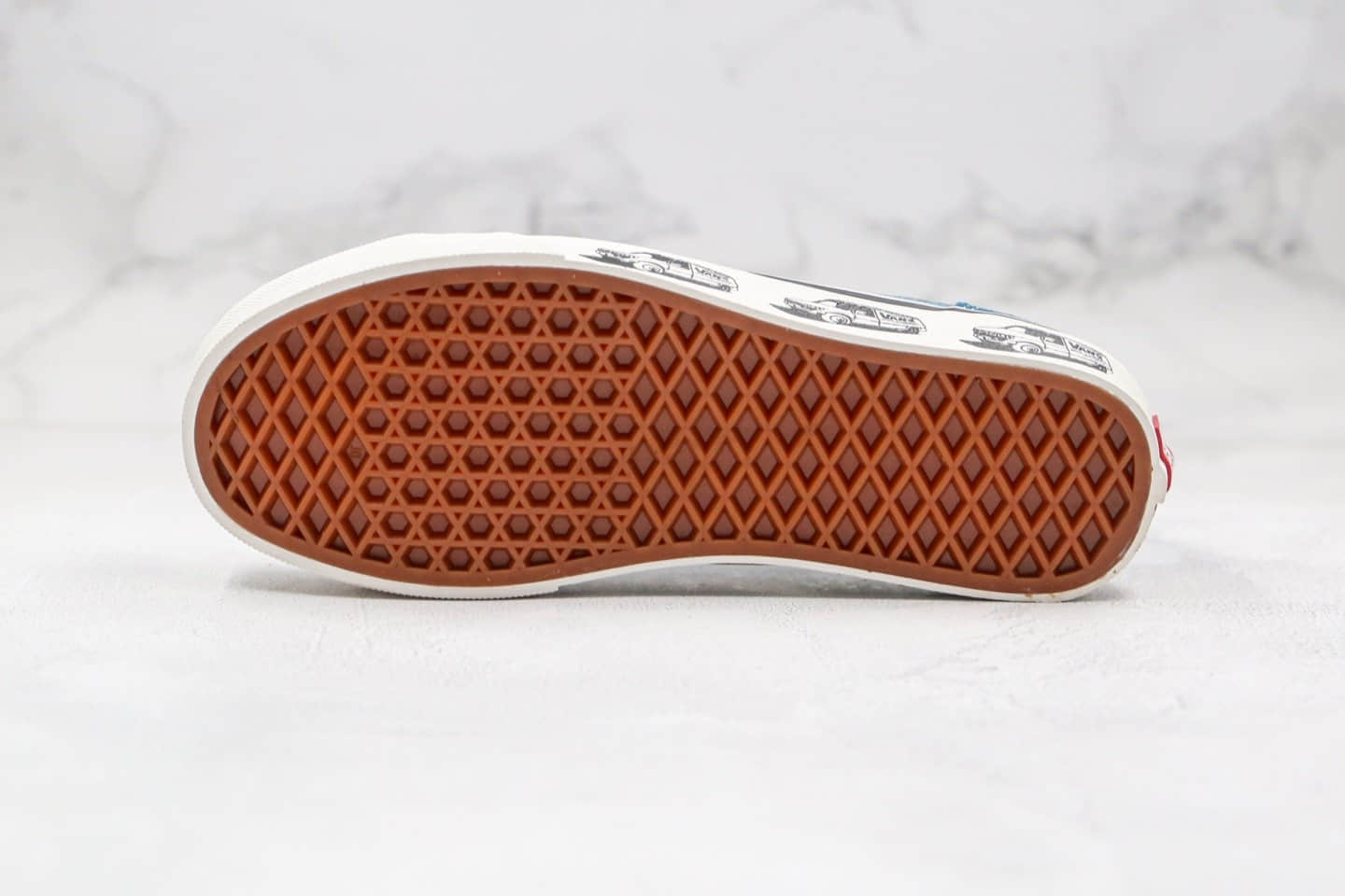 万斯Vans Style 36 Cecon SF公司级版本小红书爆款半月包头板鞋蓝色大巴车原厂硫化工艺 货号:VN0A3MVL24M