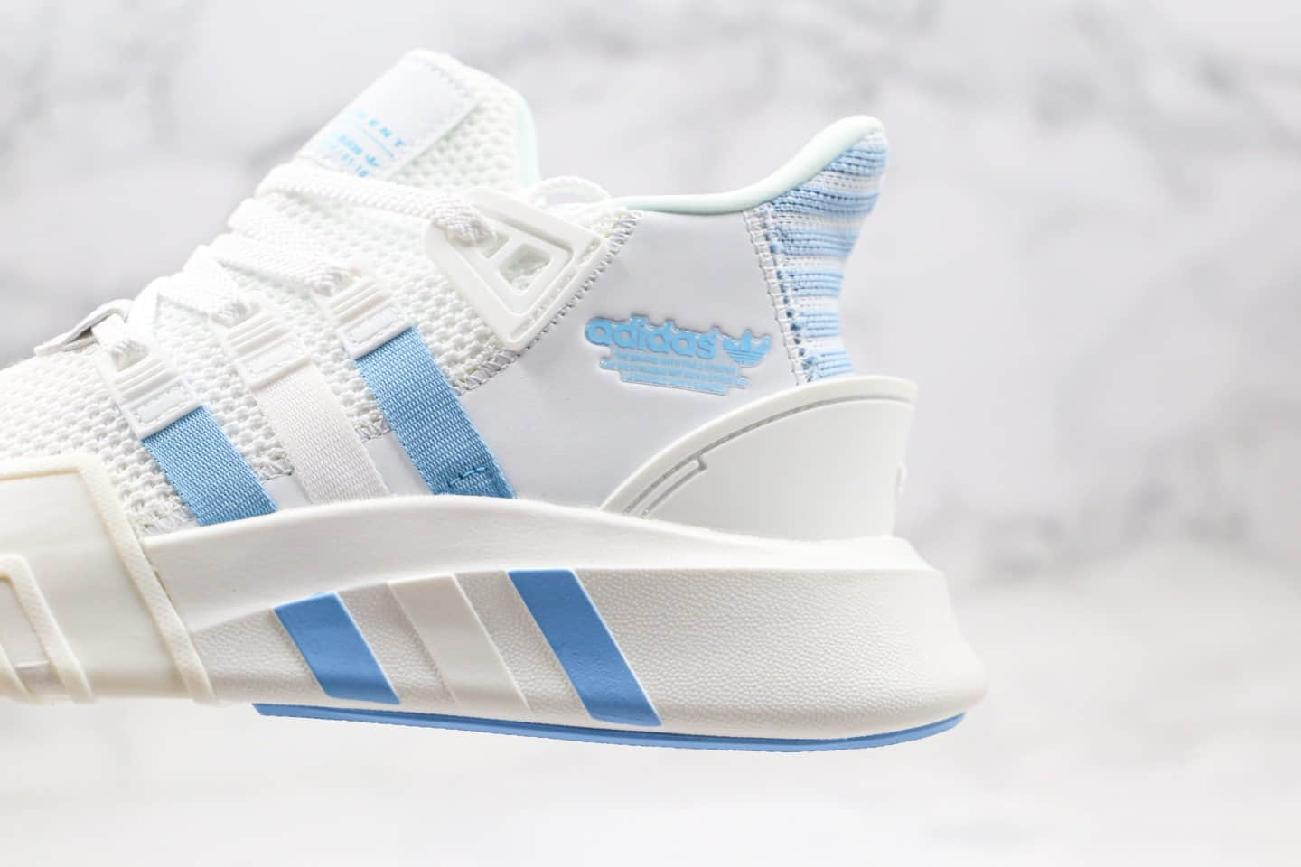 阿迪达斯adidas EQT BASK ADV纯原版本三叶草慢跑鞋白蓝色原鞋开模 货号:FU9391
