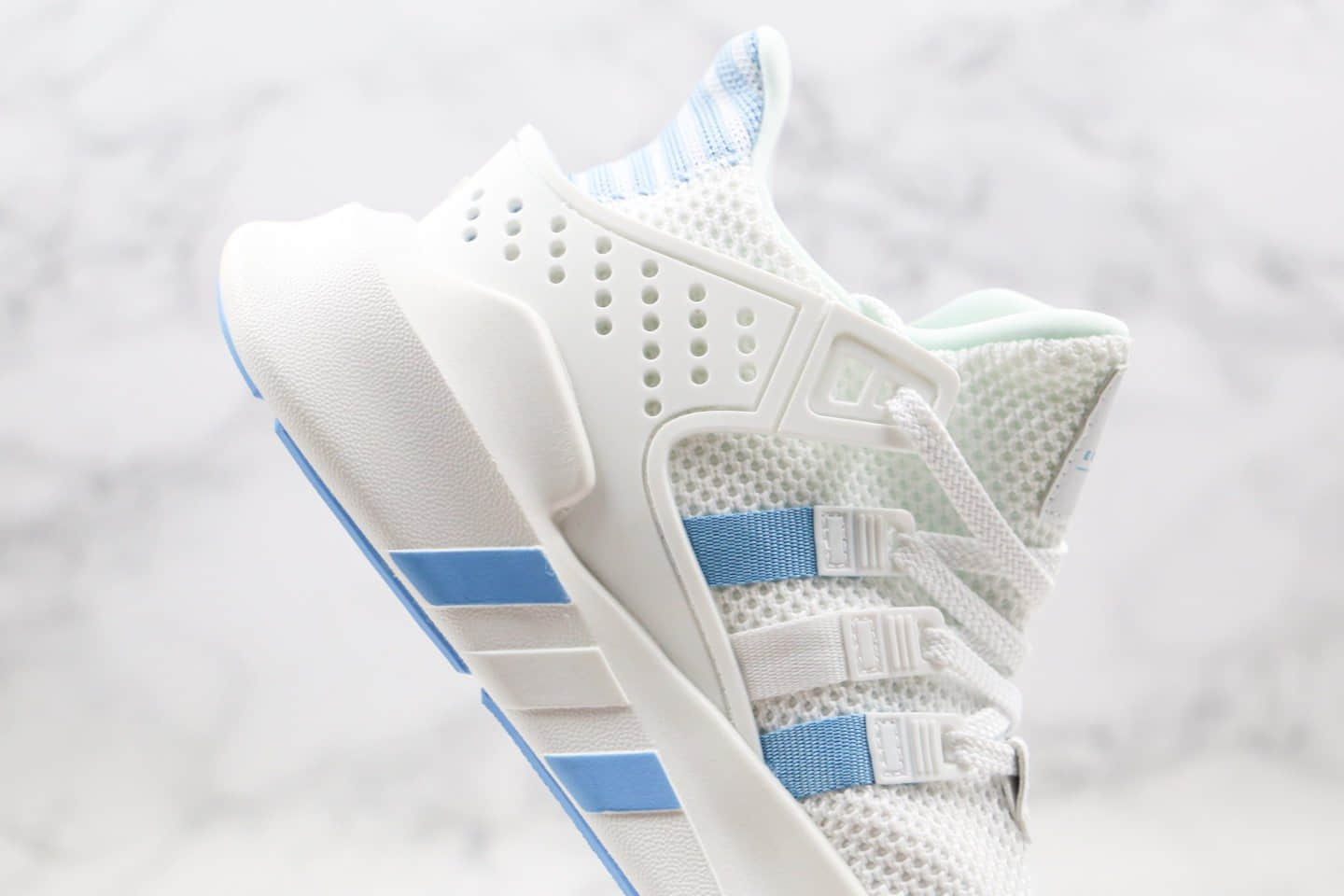 阿迪达斯adidas EQT BASK ADV纯原版本三叶草慢跑鞋白蓝色原鞋开模 货号:FU9391