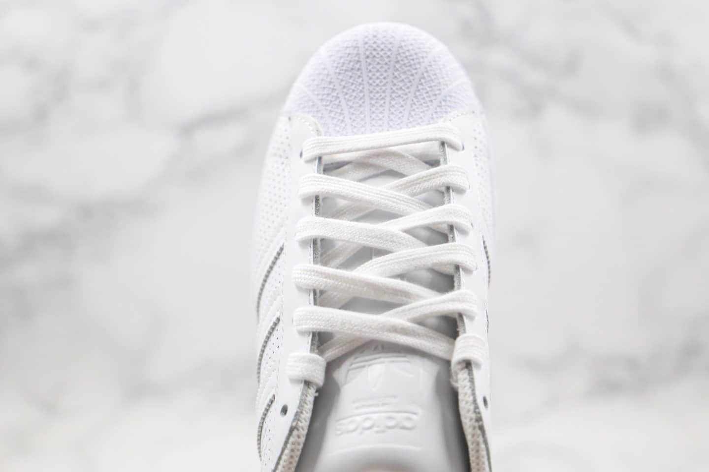 阿迪达斯adidas superstar w纯原版本三叶草贝壳头日本限定冲孔鞋纯白色原盒原标 货号:FV3445