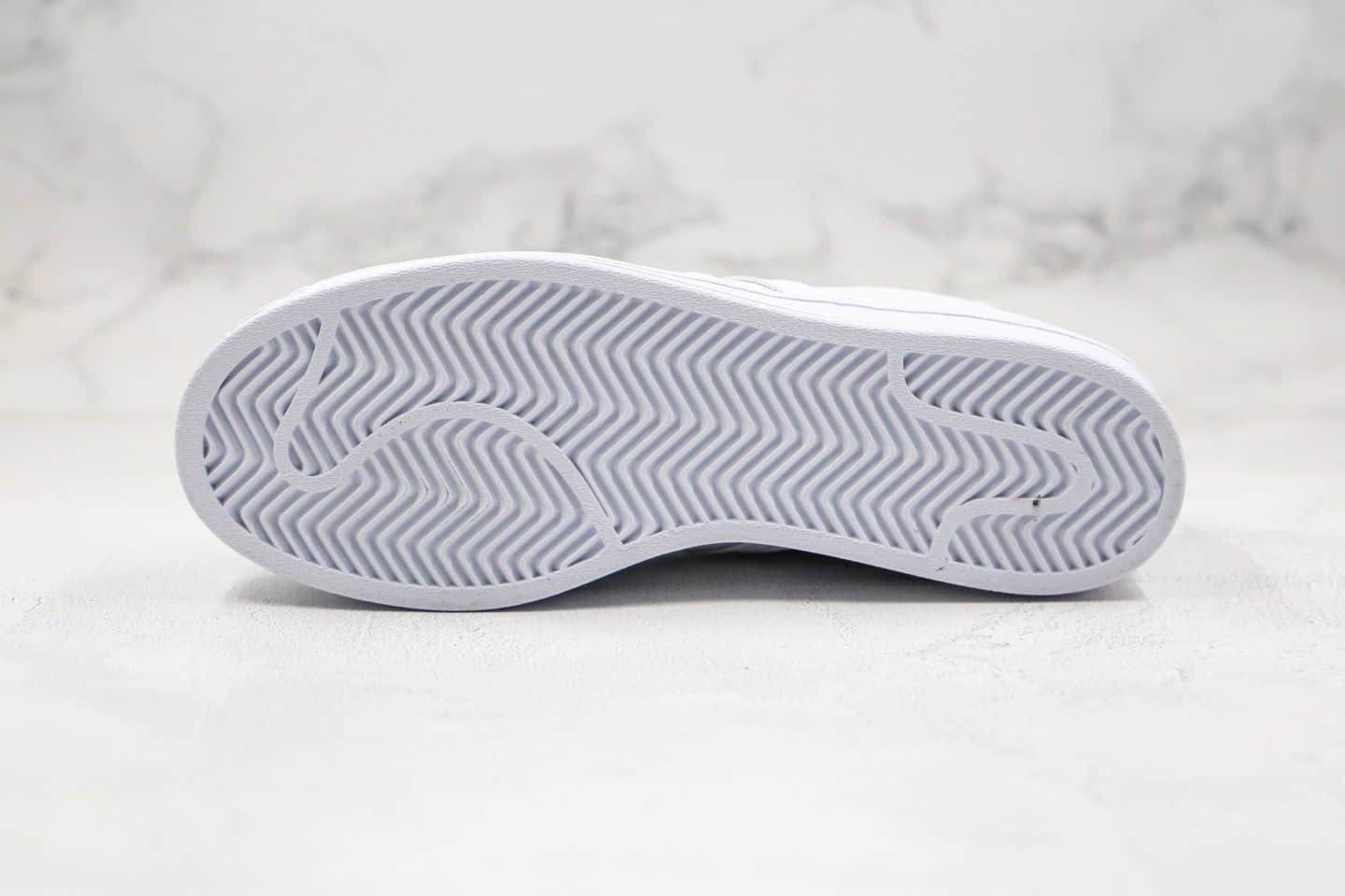 阿迪达斯adidas superstar w纯原版本三叶草贝壳头日本限定冲孔鞋纯白色原盒原标 货号:FV3445