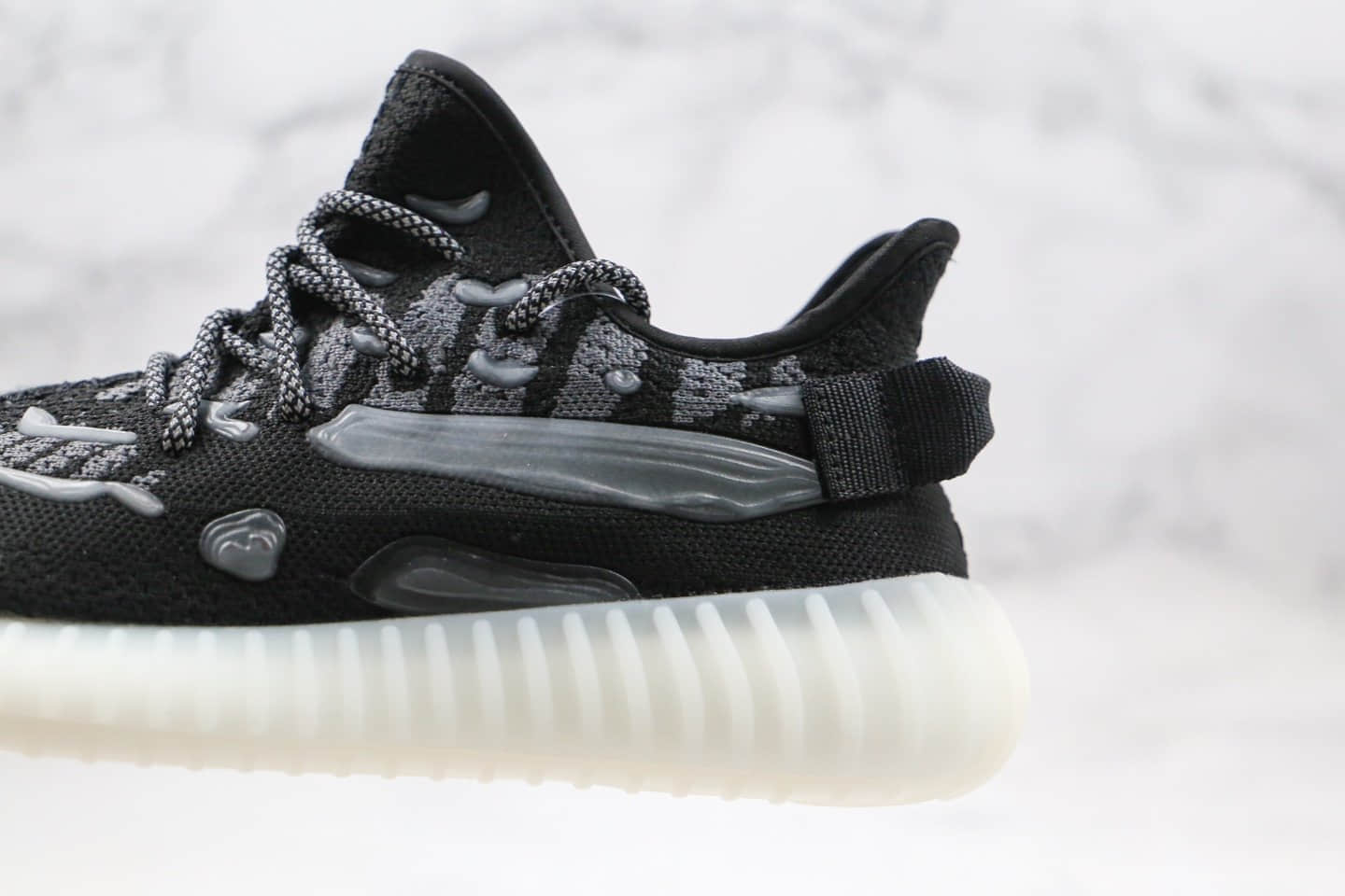 阿迪达斯Adidas Yeezy 350 V3 white water drop纯原版本椰子350V3水滴新斑马黑白奥利奥配色原厂巴斯夫爆米花大底 货号:FC9219