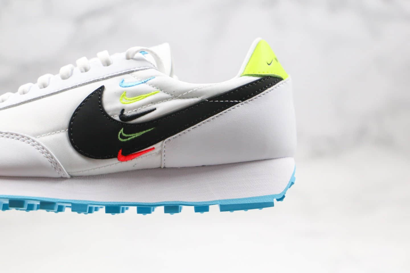 耐克Nike Daybreak Wordwide公司级版本华夫慢跑鞋白黑四钩原底原面 货号：CK2606-100