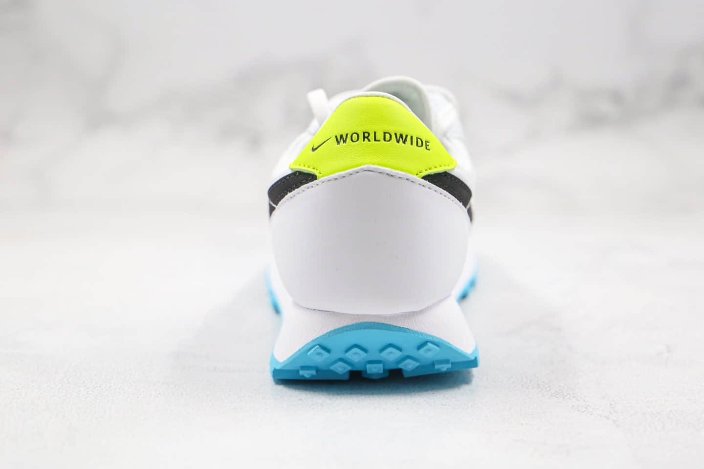 耐克Nike Daybreak Wordwide公司级版本华夫慢跑鞋白黑四钩原底原面 货号：CK2606-100