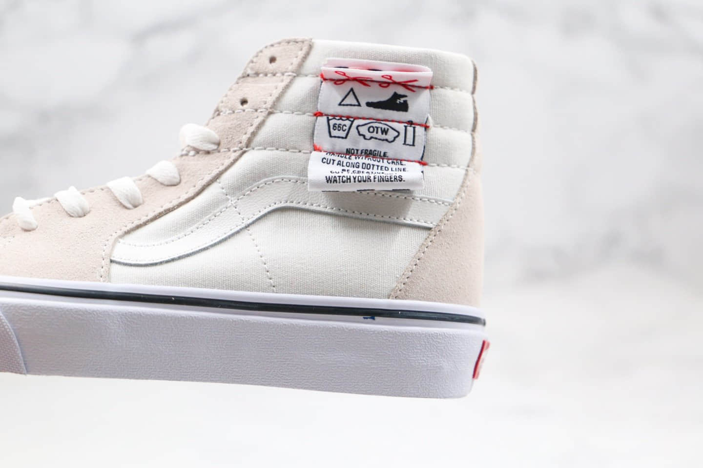 万斯Vans SK8-Hi公司级版本高帮DIY裁剪板鞋白色原楦开发 货号:VN0A4U1624F