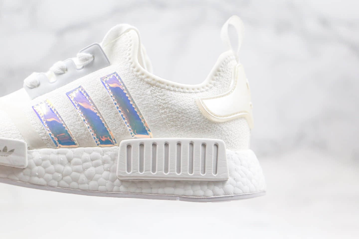 阿迪达斯adidas NMD R1纯原版本爆米花针织网面休闲跑步鞋白镭射巴斯夫真爆 货号：FY1263
