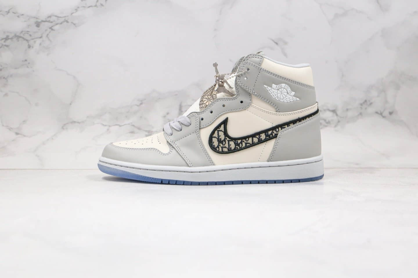 乔丹Air Jordan Brand 1 High OG Grey x Dior纯原版本迪奥联名款高帮AJ1白灰色原装吸磁原盒原楦头纸板打造区别市面低端版本 货号:CN8607-002