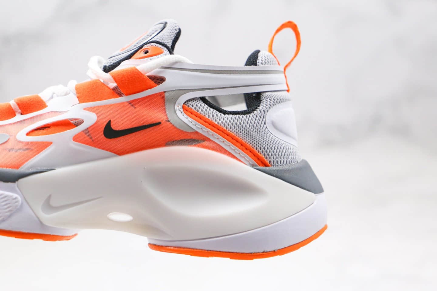 耐克Nike Signal DIMSIX Nike N110 D MS X Phantom纯原版本幻影信号老爹鞋灰橙色原盒原标正确鞋面蝉翼网纱料 货号：AT5303-126