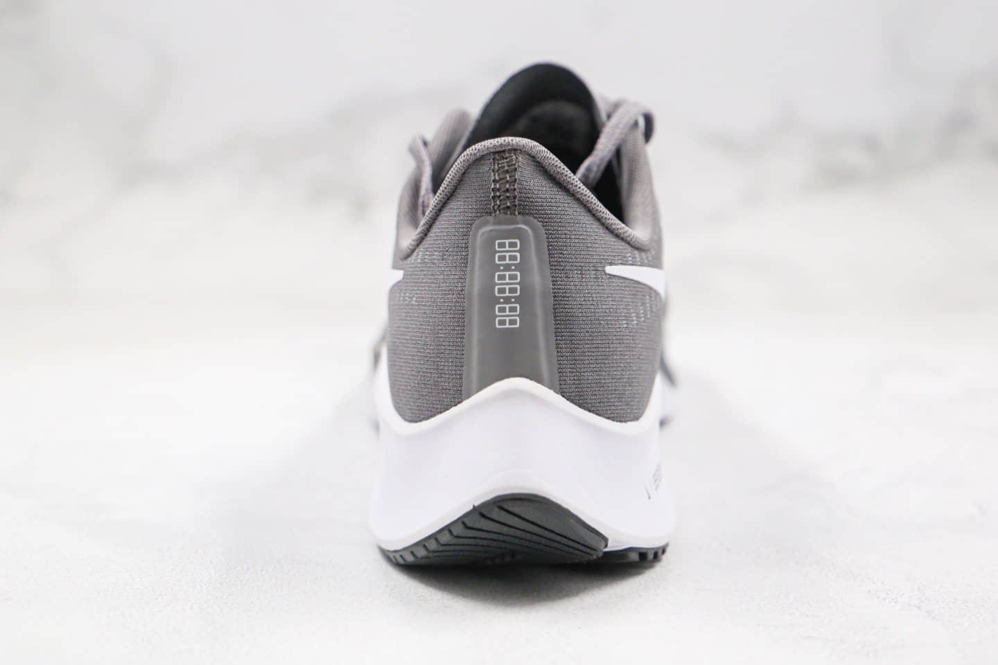 耐克NIKE AIR ZOOM PEGASUS 37X纯原版本马拉松登月37代深灰色跑步鞋内置Zoom气垫原盒原标 货号:CJ0506-002