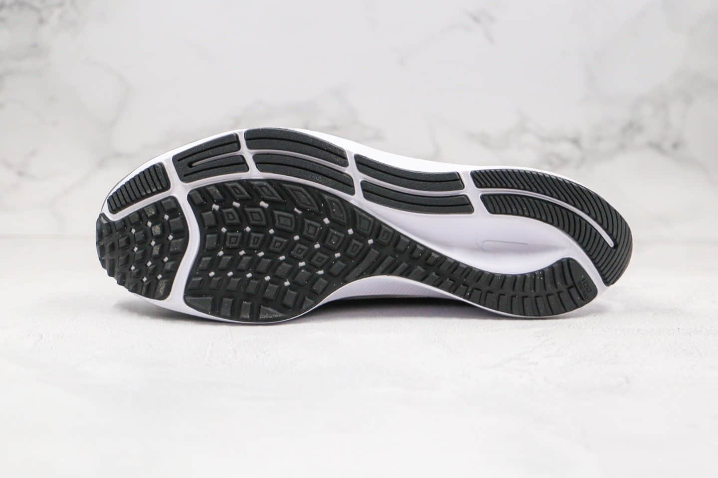 耐克NIKE AIR ZOOM PEGASUS 37X纯原版本马拉松登月37代深灰色跑步鞋内置Zoom气垫原盒原标 货号:CJ0506-002