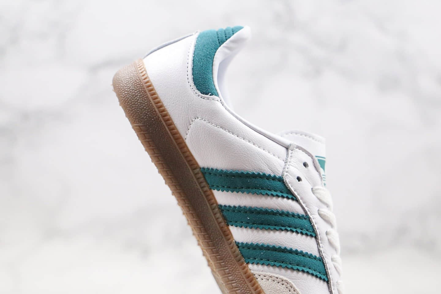 阿迪达斯Adidas Samba OG纯原版本三叶草桑巴板鞋白绿色原楦头纸板打造原盒原标 货号:B75680