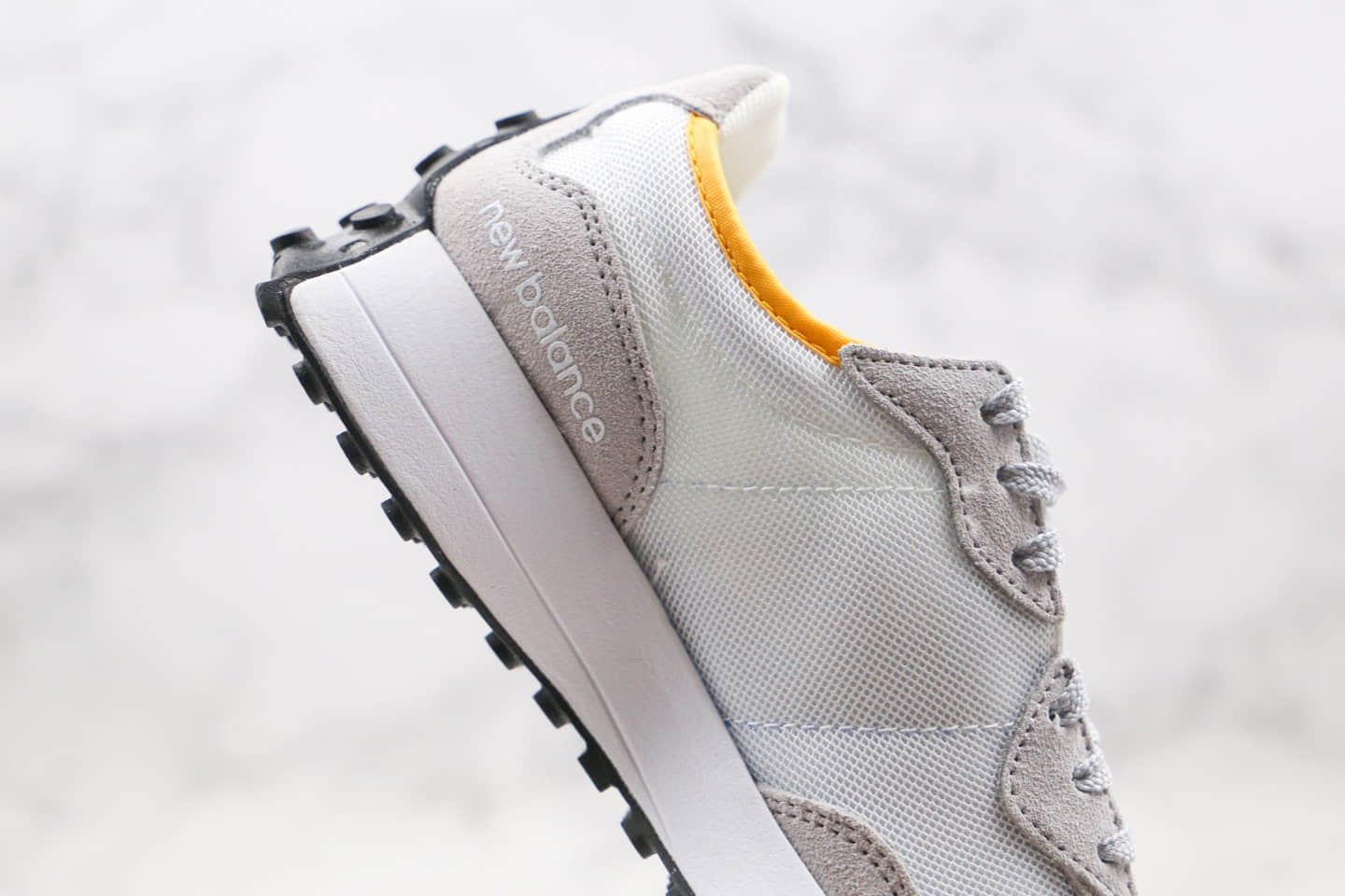 新百伦New Balance 327纯原版本复古慢跑鞋NB327白灰色原楦头纸板打造正确鞋面卡色 货号:WS327LAA