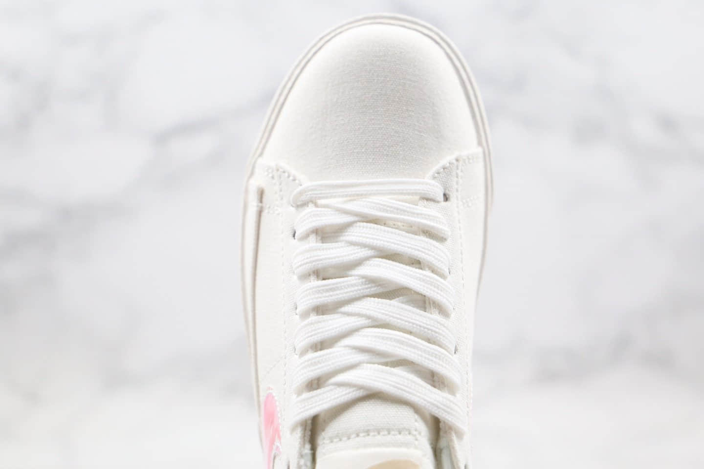 耐克Nike Blazer Low公司级版本低帮开拓者帆布板鞋上海城市限定米白镭射原纸板开发 货号:AV9371-109