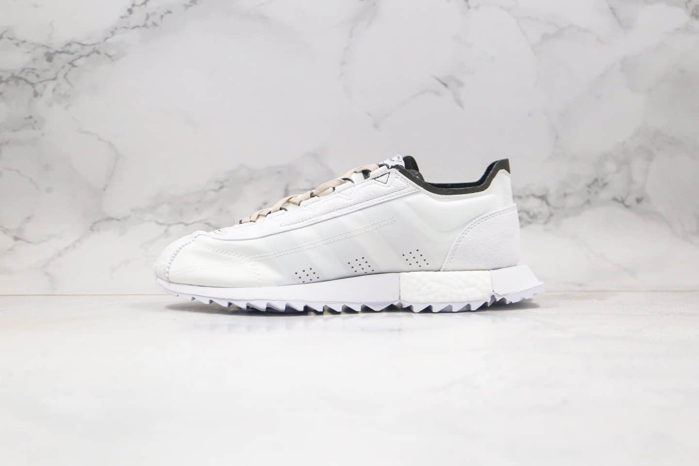 阿迪达斯adidas SL7600纯原版本复古爆米花跑鞋SL7600白色原楦头纸板打造王嘉尔上脚同款 货号:FW0312