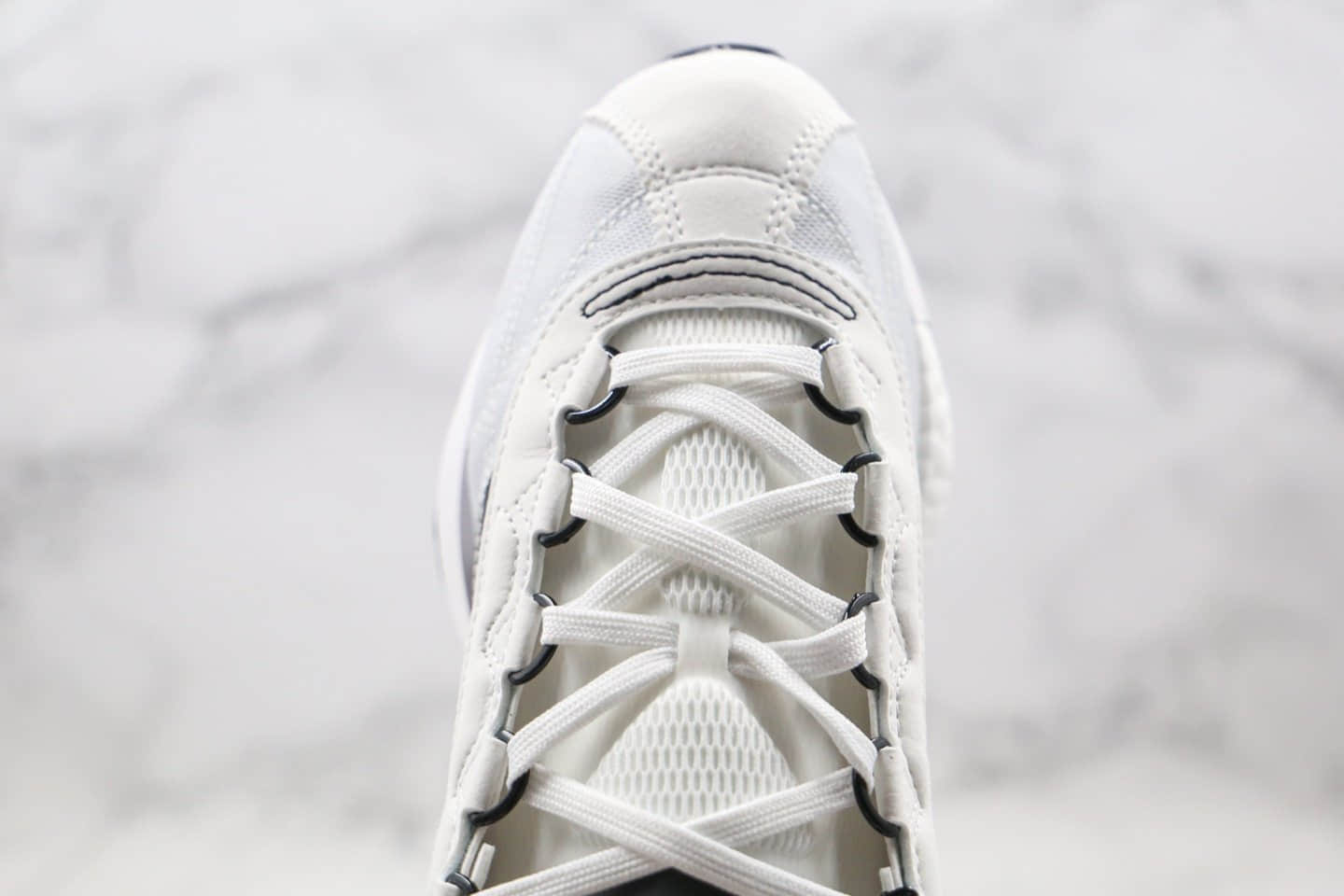 阿迪达斯Adidas SL 7600 3M反光配色王嘉尔同款纯原版本复古爆米花跑鞋白黑色原盒原标 货号:FV9796