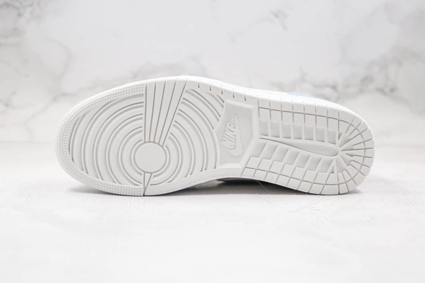 乔丹Air Jordan 1 Mid纯原版本中帮AJ1小巴黎雾霾灰蓝色原档案数据开发原盒原标 货号:DA4666-100